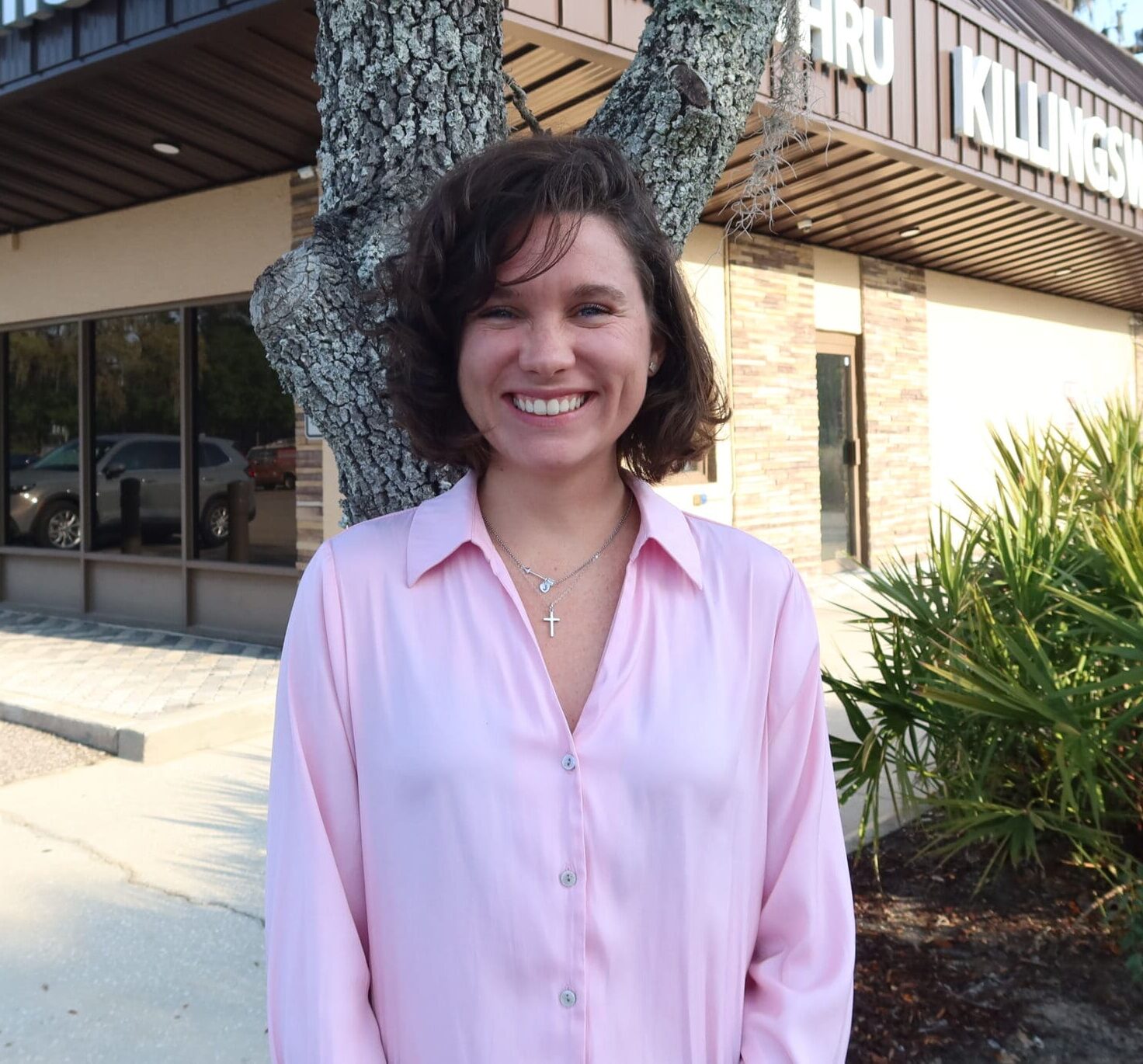 profile picture of woman smiling at camera